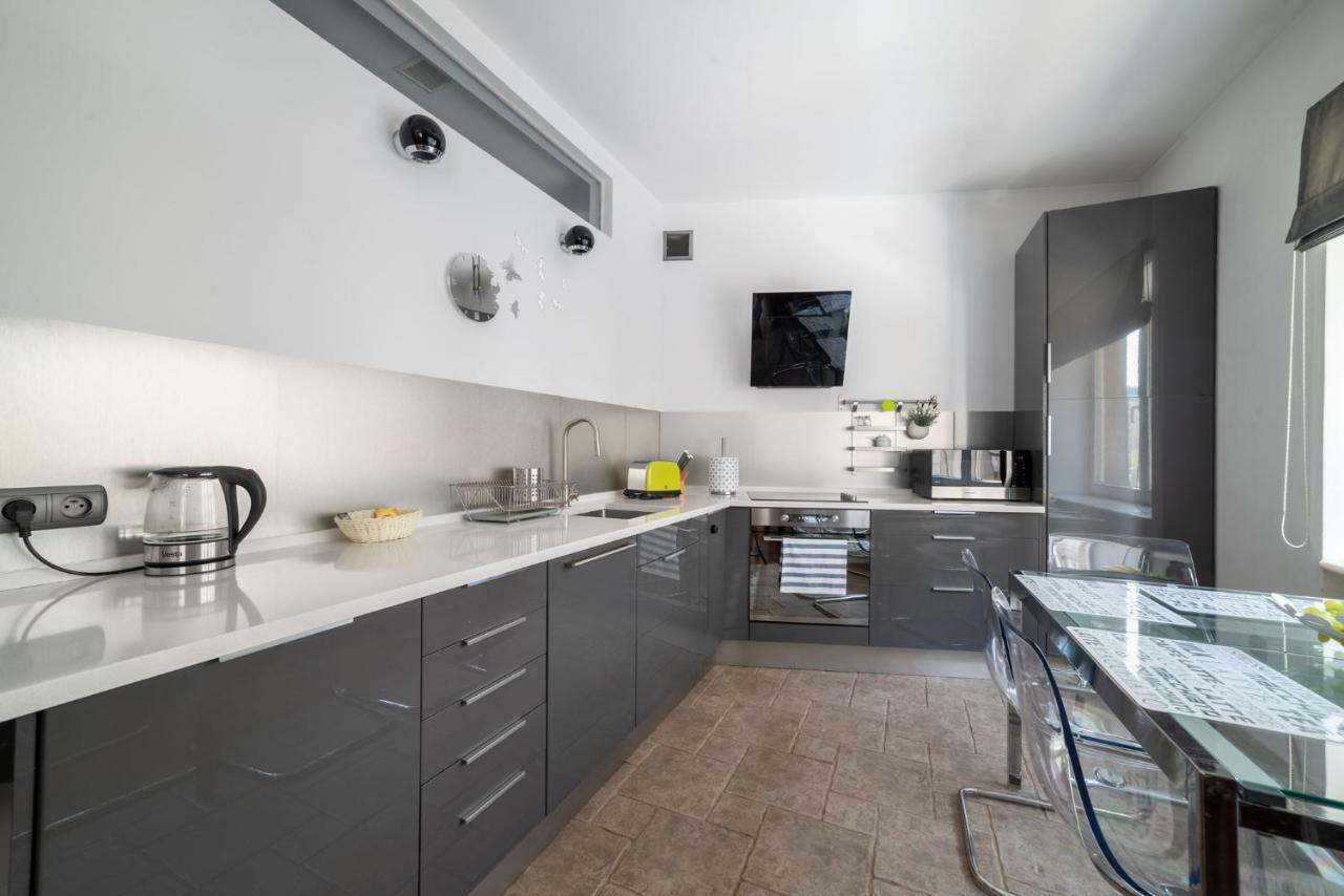 City Center Boutique Apartment Варшава Екстер'єр фото